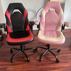 2 Gaming Chairs 