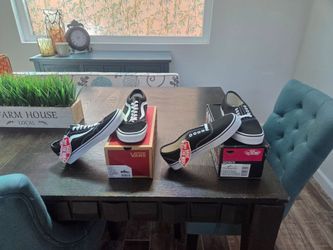 Women's brand new Vans