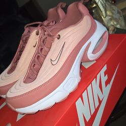 BRAND NEW, Women's Nike airmax portal