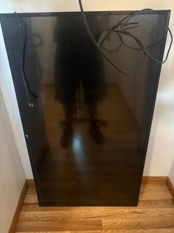 LG Large Flat Screen TV