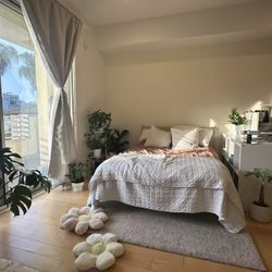 Full Size Bed, Mattress And Frame