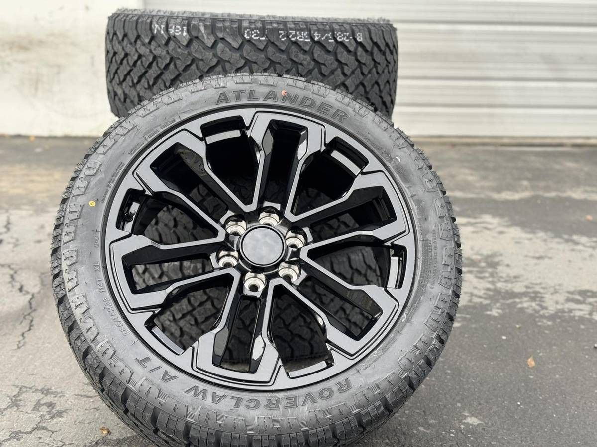 22" Wheels Tires Chevy Silverado 1500 Tahoe GMC Sierra Yukon Cadillac