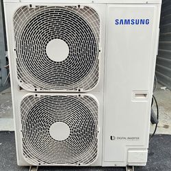 Samsung 36,000 BTU Mini Split Outdoor Condenser Digital Inverter (3 Ton)