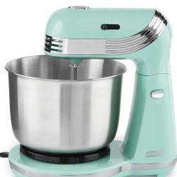 DASH Stand Mixer