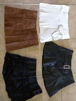 Bebe mini short skirts