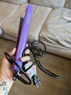Sapphire Hair Straightener