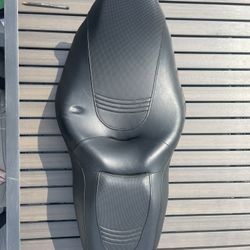 2015 Harley Davidson Road Glide Seat