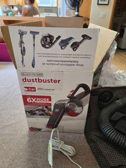 Black and Decker Pivot  20V vacuum