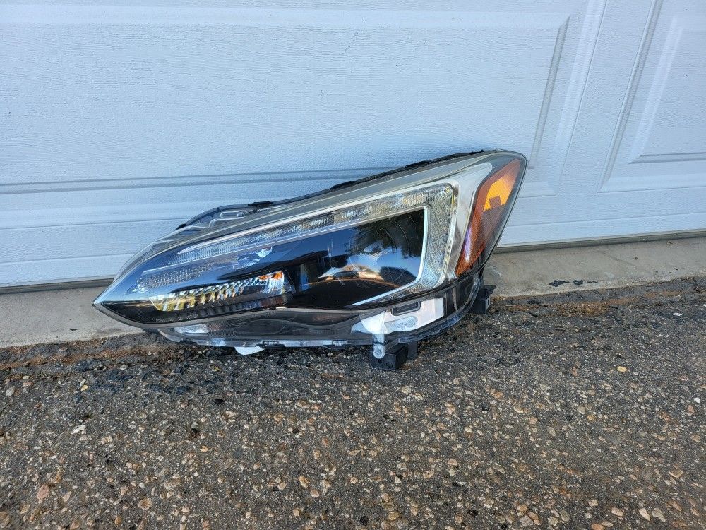 2018 - 2019 Subaru Crosstrek Headlight LED Oem Driver Side