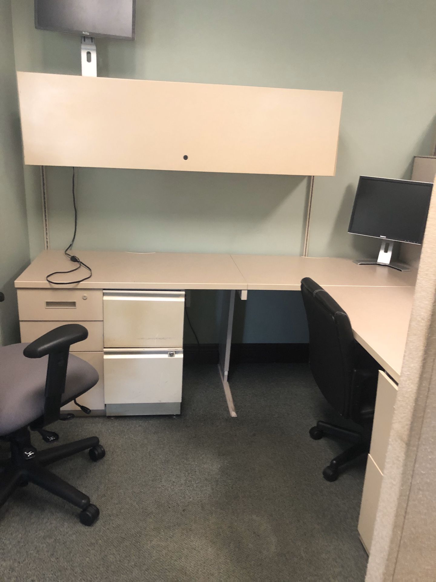 3 cubicles - FREE, just come pickup in Ft Lauderdale