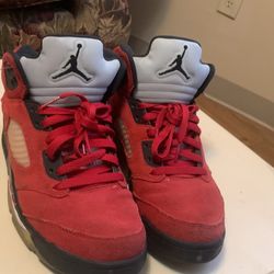 Jordan Retro Five Size 8.5