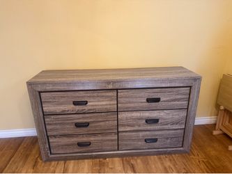6-Drawer Dresser