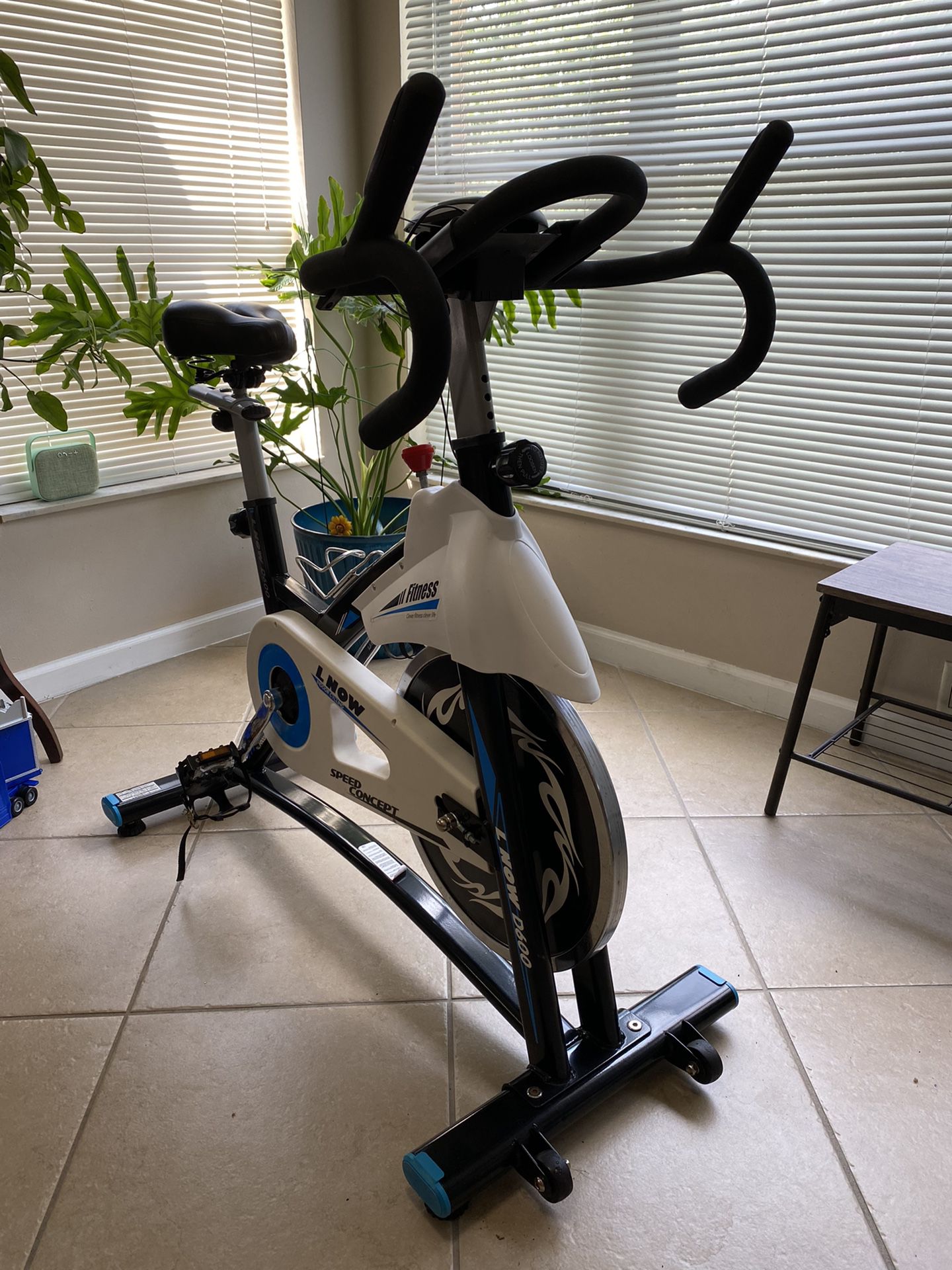 L Now Indoor Exercise Cycling bike