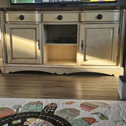 Oak TV Stand