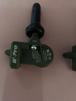 2023 Hyundai Elantra Tire Pressure Sensors