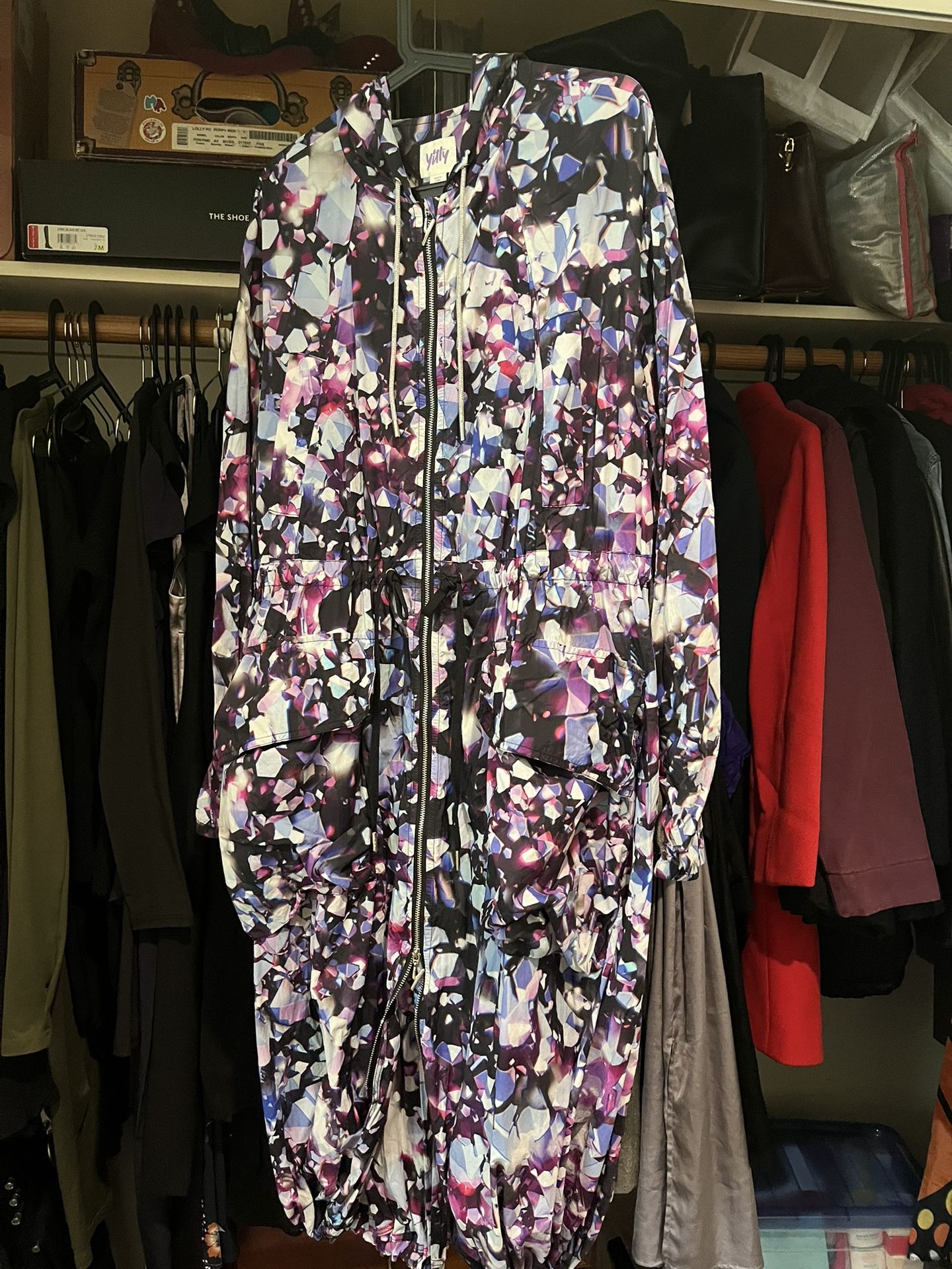 Yitty Extra Long Hooded Purple Patterned Windbreaker - Size L