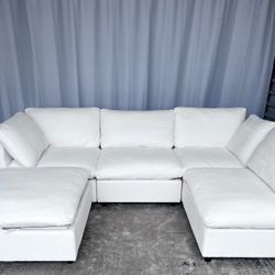 White Modular Sectional 5 Piece Set (NEW)