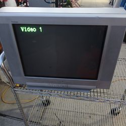 Sony Trinitron KV-20FS100 20” Retro Gaming TV CRT Television - No Remote