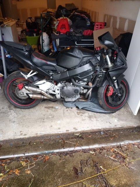 Photo 2002 HONDA CBR 954RR