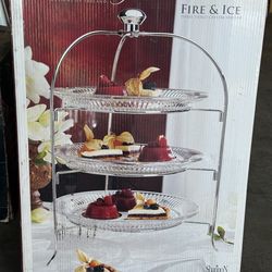 Shannon Crystal by Godinger Fire & Ice 3 Tiered Crystal Server