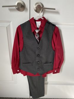 Boys size 5 suit