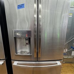 GE French Doors Refrigerator 36” 
