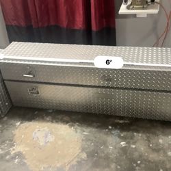 Diamond Tread Aluminum Truck  Toolbox