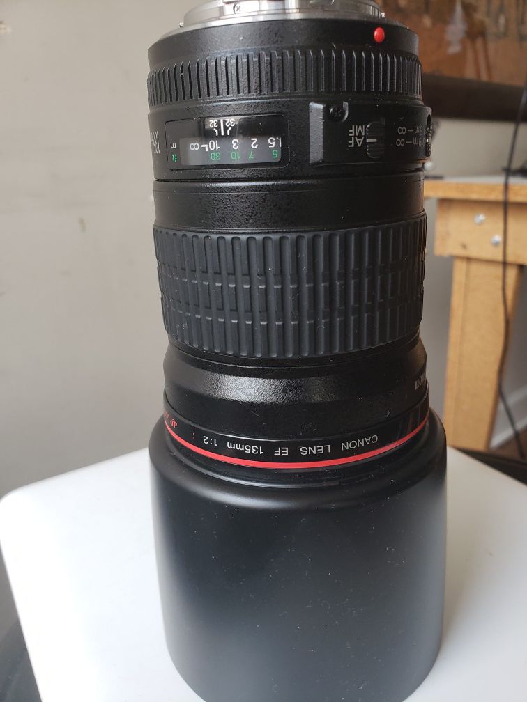 Canon 135mm f2 (Lord of the rings)