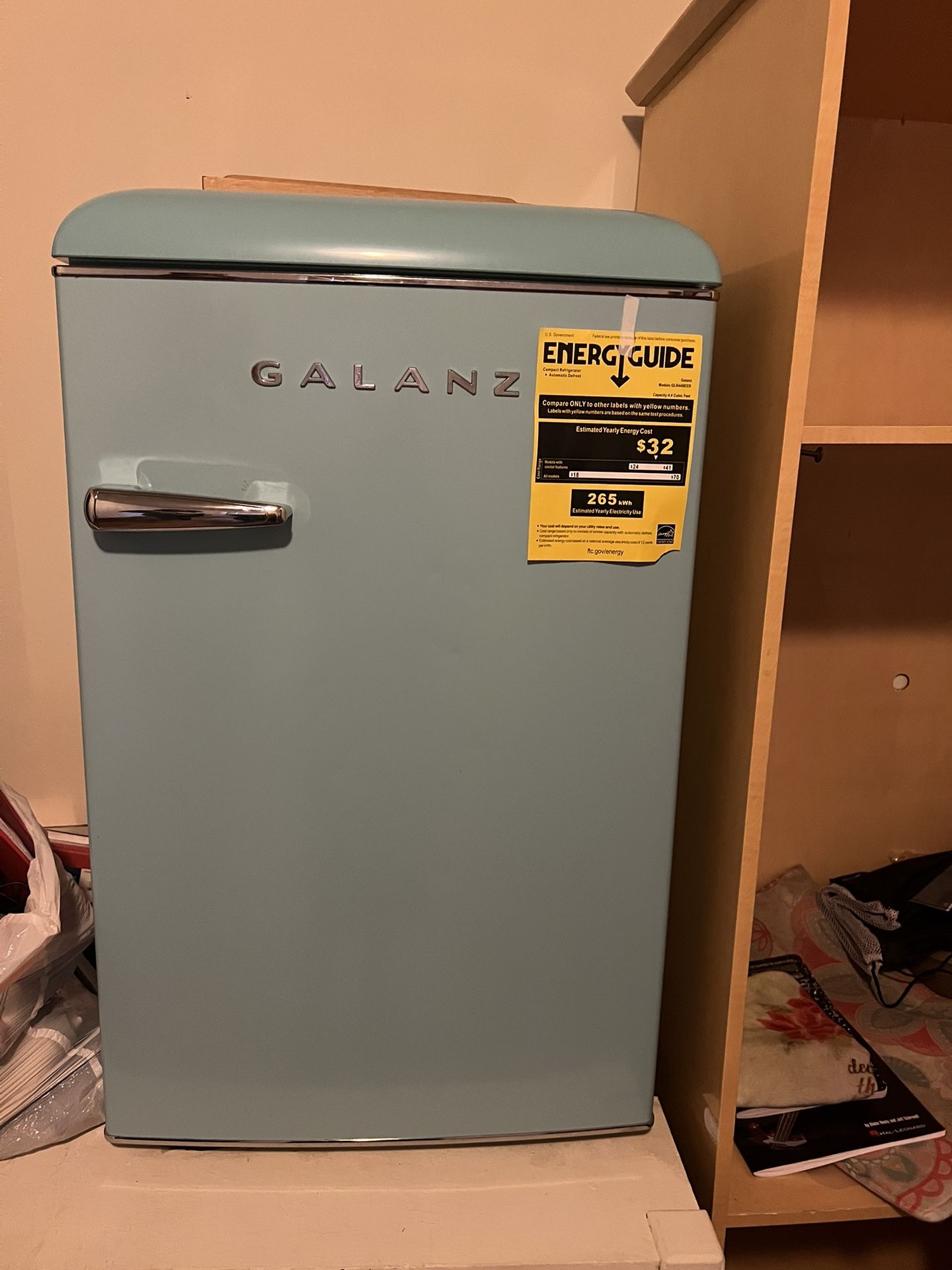 refrigerator Está Nuevo