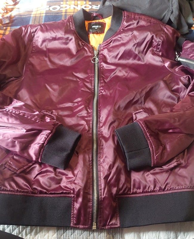 Womens Sz. Large Bundle