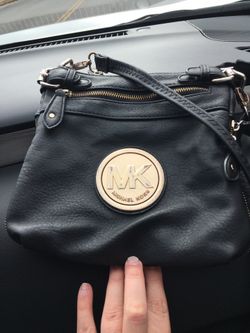 MK cross body purse