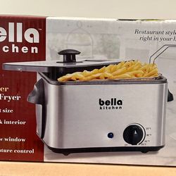 Bella kitchen Deep fryer - Brand new