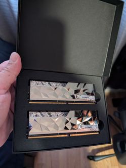 G.SKILL Trident Z Royal Elite 32GB (2 x 16GB) DDR4 RAM