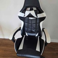 Gammer Chair