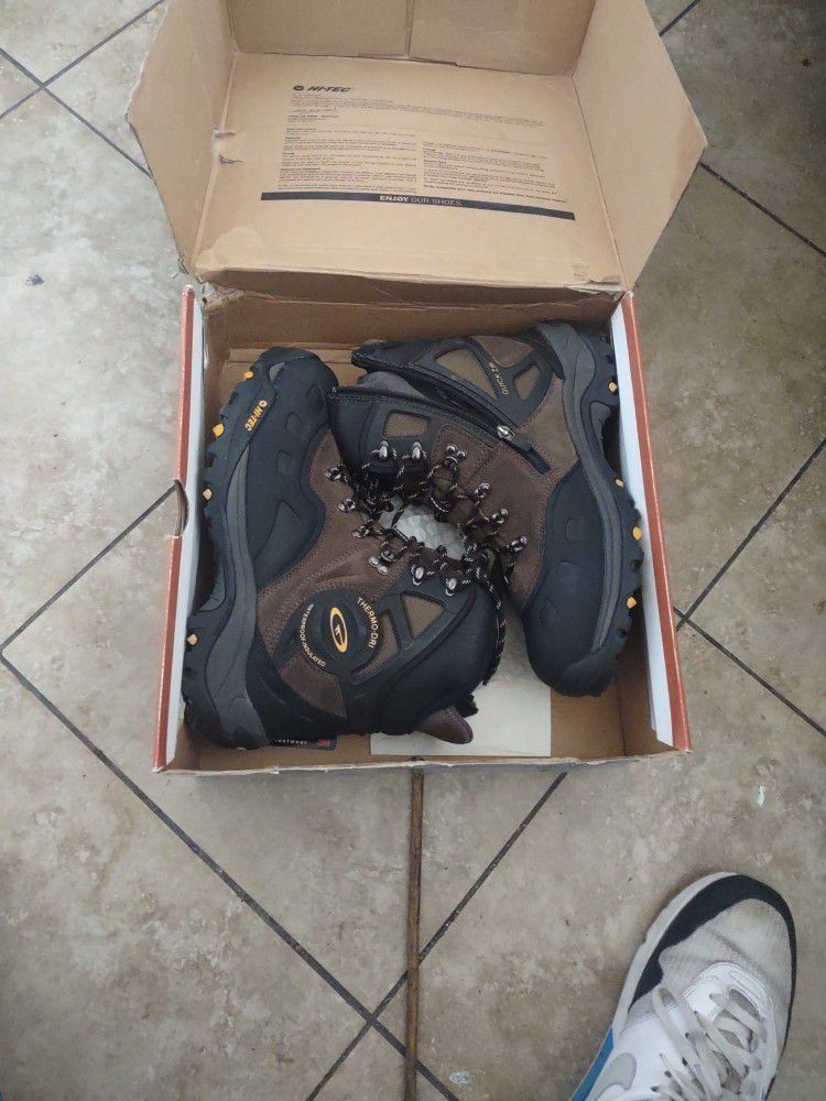 Hi tech Working Boots Size 12 