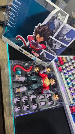 Sh figuarts vegeta ssj4