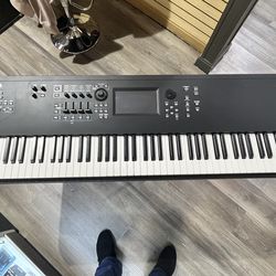 YAMAHA MODX8+