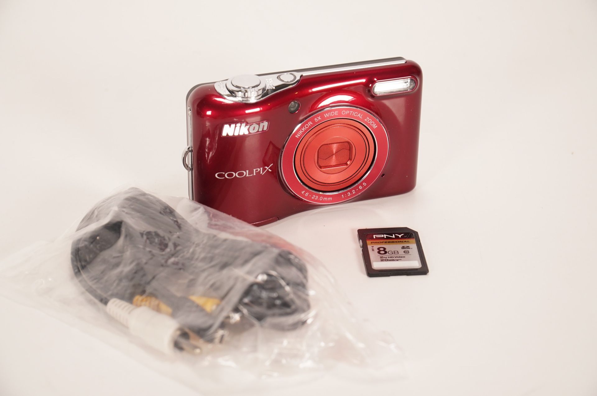 Nikon Coolpix L30 21.1 MP Digital Camera