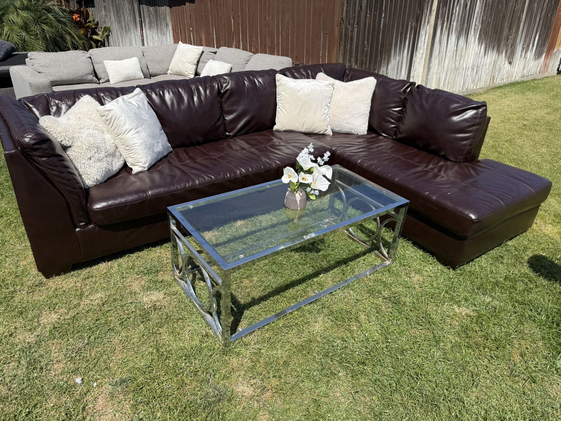 Leather Sectional Couch 🚚DELIVERY AVAILABLE🚚
