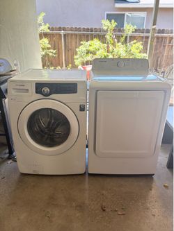 Samsung washer and gas dryer