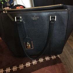 Vendo Bolso de Mano WKRU7109T348