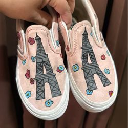 Girl custom Vans shoes