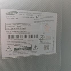 32" Samsung TV 