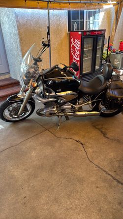 BMW motor cycle