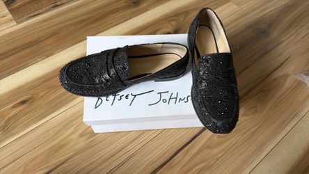 Betsy Johnson woman shoes