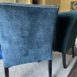 Set Of Blue Velvet Accent Chair 