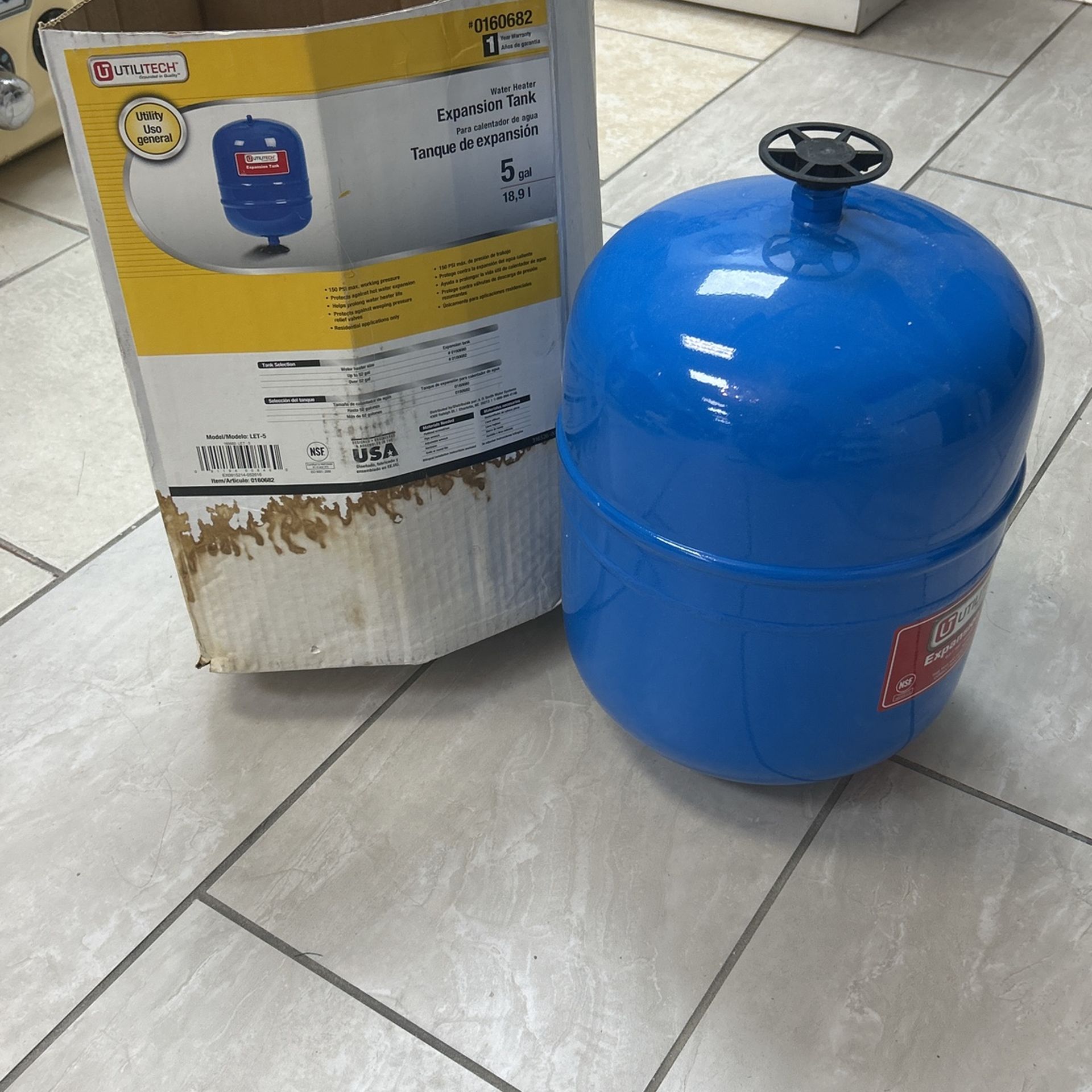 Expansion tank
