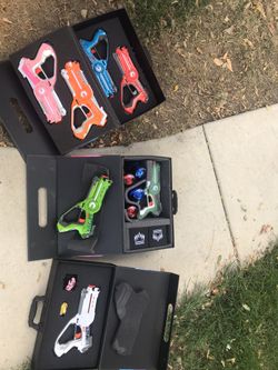 7 Laser Guns with targets