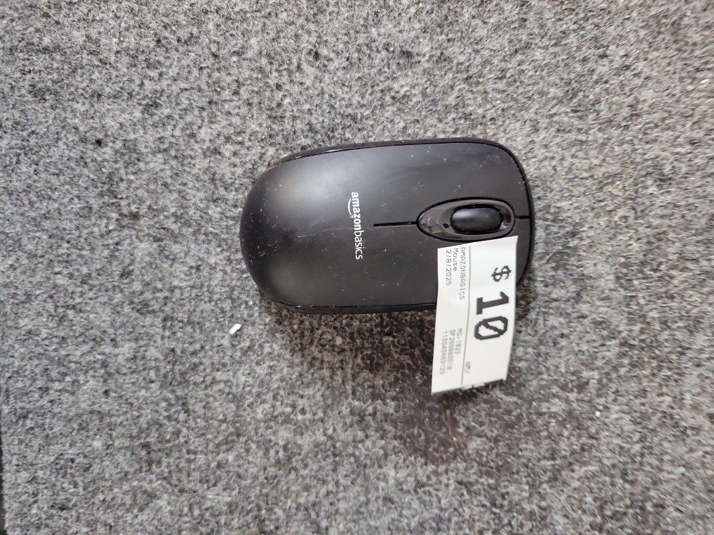 Amazon Basics Wireless Mouse