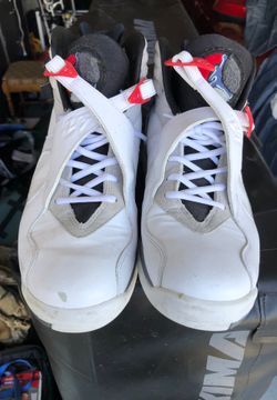 Jordan 8 retro. Not fakes!! Sz 10